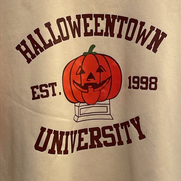 Sweaters - Woman’s Sweatshirt Halloween Town University Size M